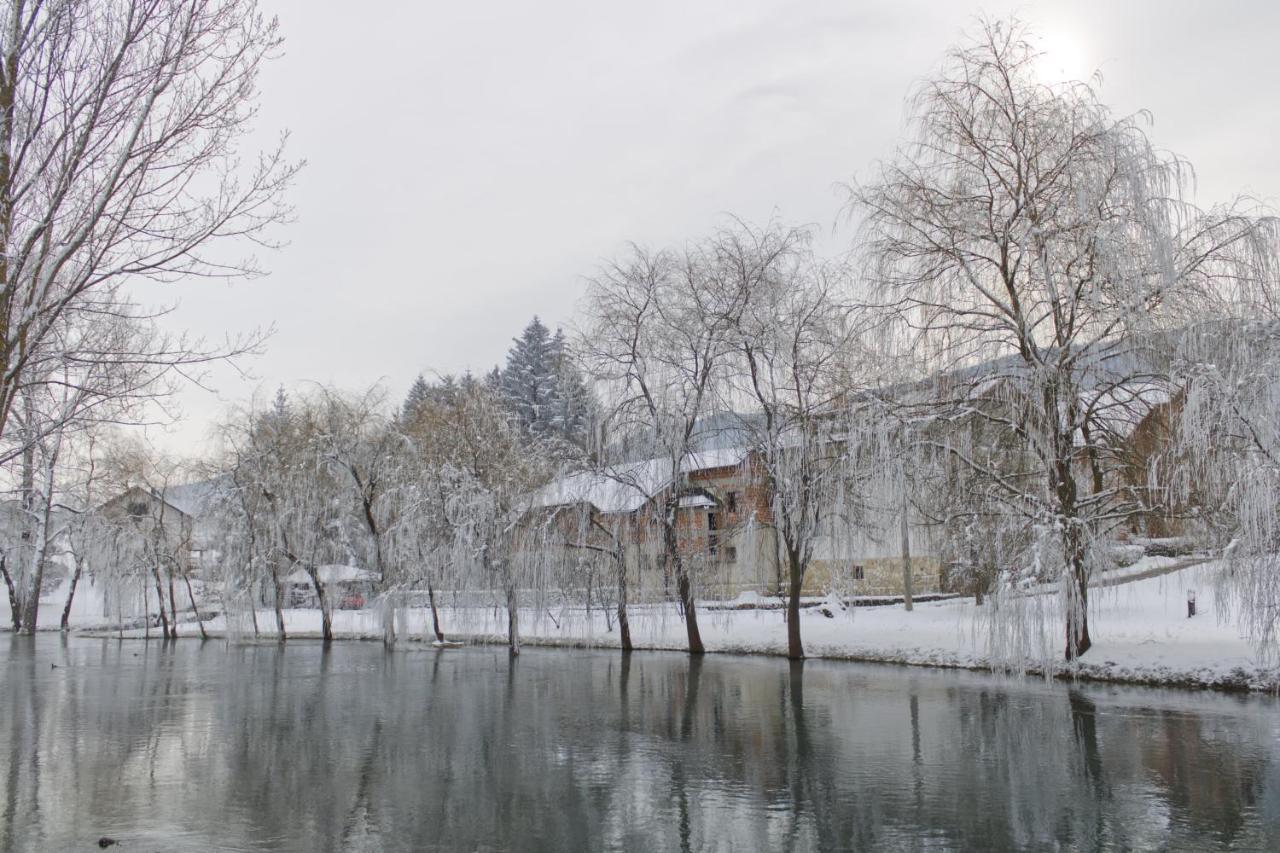 Ferienwohnung Gacka Idila Otočac Exterior foto