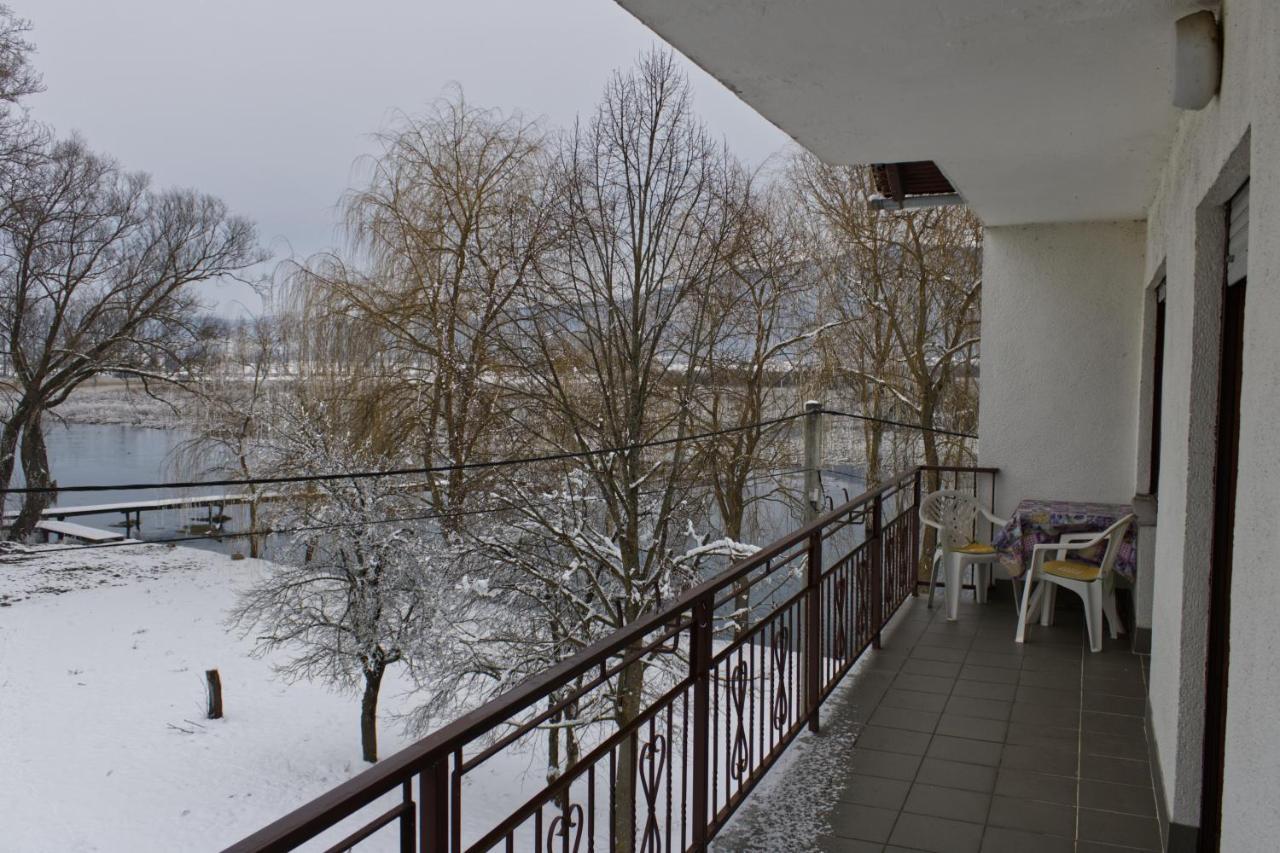 Ferienwohnung Gacka Idila Otočac Exterior foto