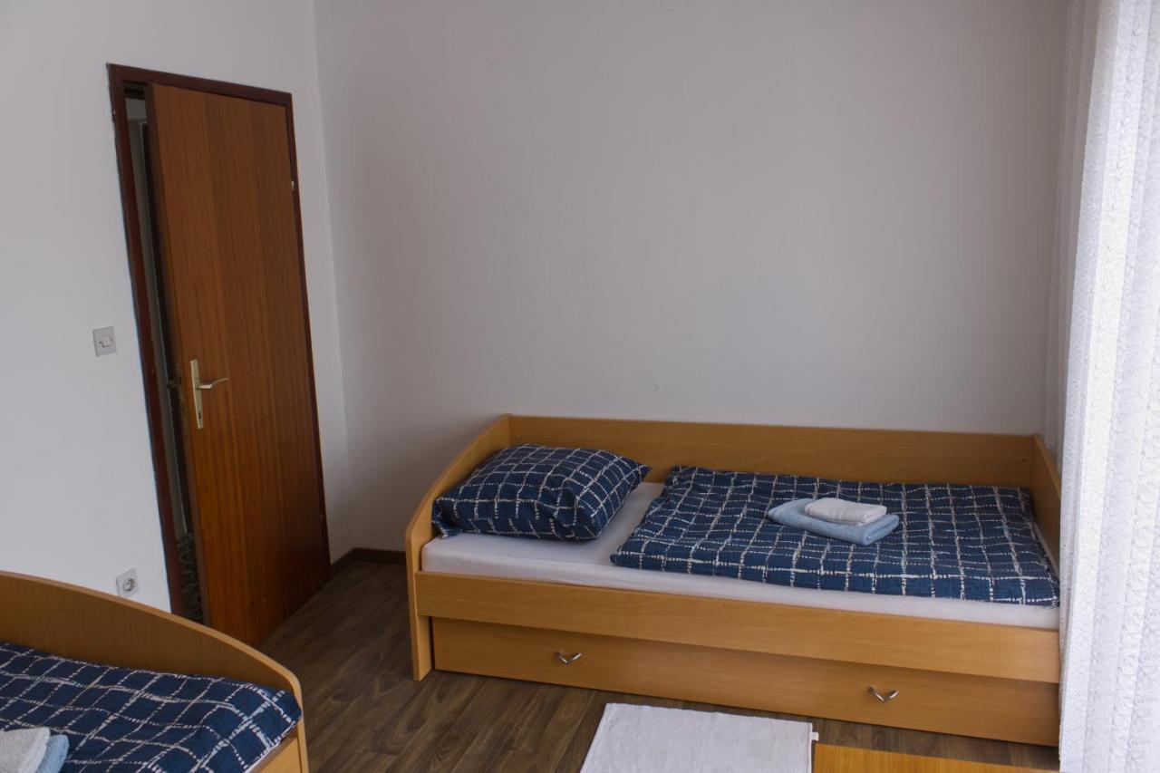 Ferienwohnung Gacka Idila Otočac Exterior foto